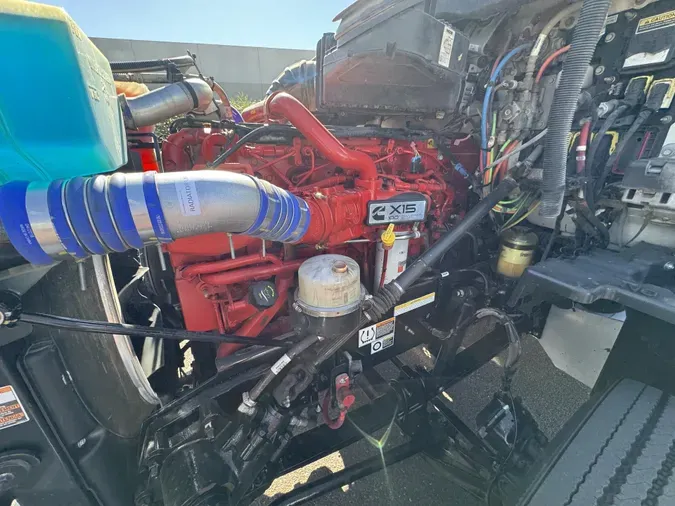 2020 Peterbilt 579