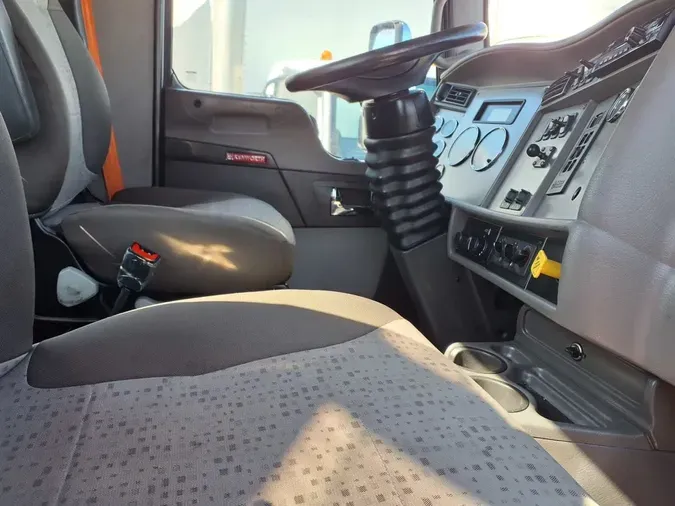 2019 KENWORTH TRUCKS T-370