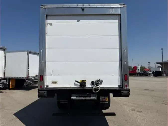 2019 Hino 268A67634dbe485657f4b8f0f8d540e9aea8