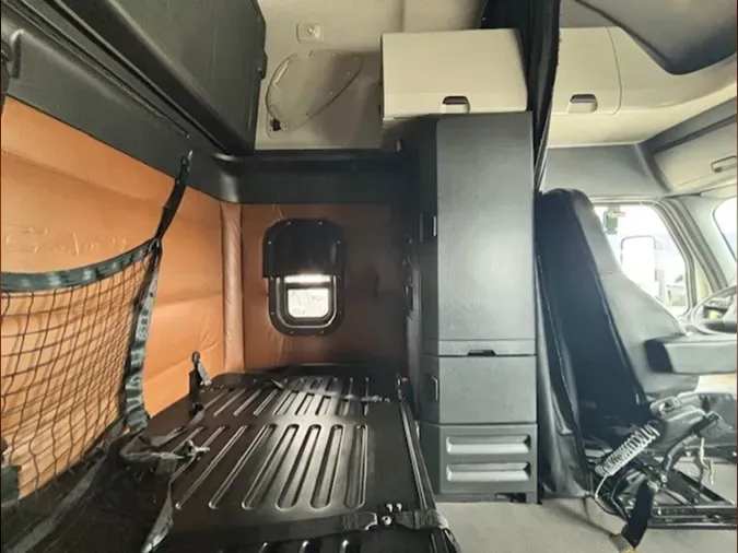2022 Freightliner PT126SLP