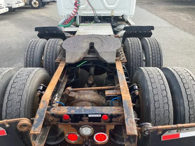 2018 FREIGHTLINER/MERCEDES CASCADIA 125