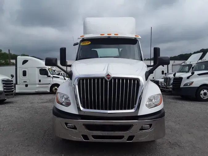2019 NAVISTAR INTERNATIONAL LT625 DAYCAB T/A