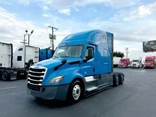 2021 FREIGHTLINER CA126