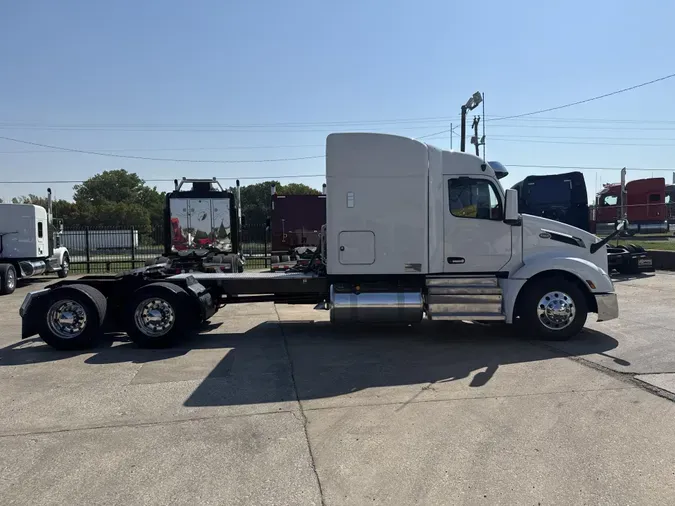 2023 Peterbilt 579