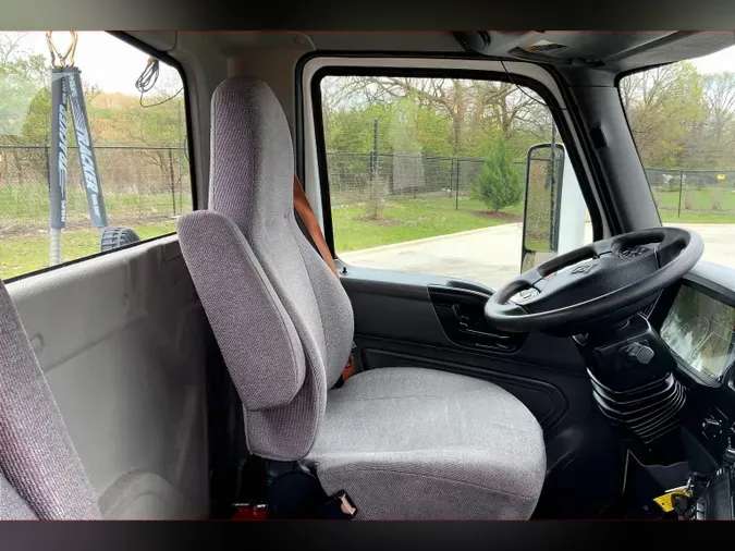 2020 INT LT625 6x4