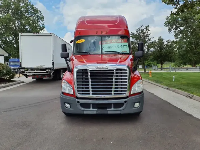 2020 FREIGHTLINER CASCADIA 125