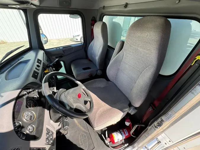 2020 Peterbilt 337677536f470bae16131dae407434c65dd