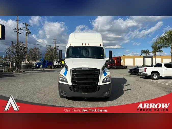 2021 FREIGHTLINER CA126