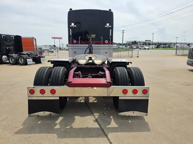 2024 Kenworth W900677a1262b9baf5a1a47aa76045edfa2a