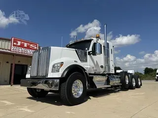 2020 KENWORTH W990
