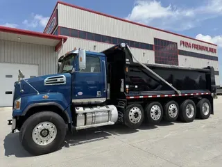 2021 Western Star 4700 SF