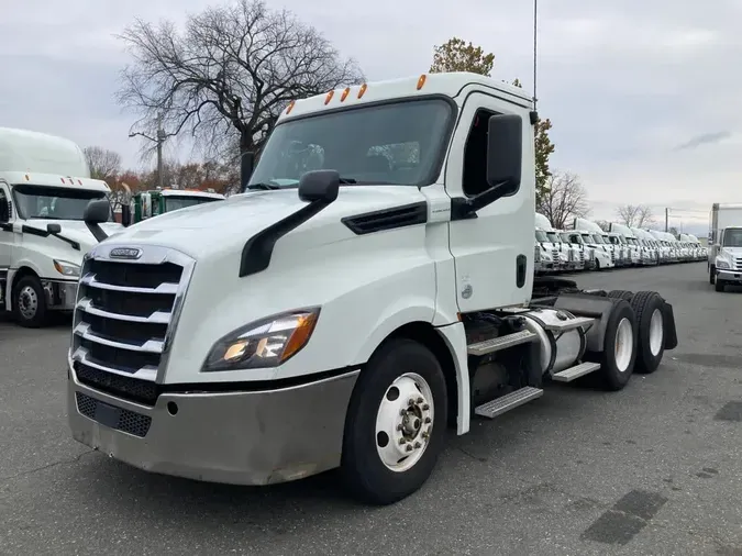 2019 FREIGHTLINER/MERCEDES NEW CASCADIA PX1266467838af7276726e2b1e6bd6e2a9c18eb