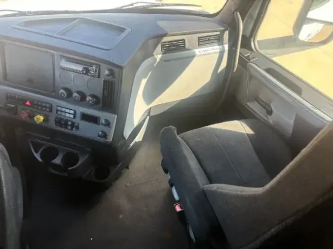 2019 Freightliner New Cascadia 1266783c6379936f7b20cef24f09a05c91e