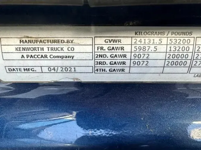 2022 Kenworth T6806788df40c3422cab7a463ff0be72ae69