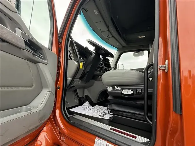 2019 KENWORTH T680