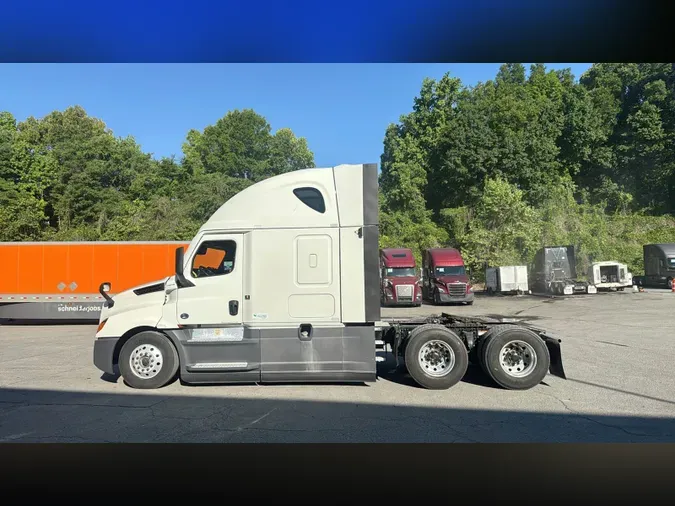 2023 Freightliner Cascadia 126678d64675a492d18c9d8e18badedf4a1