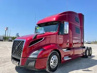 2019 Volvo VNL64T860