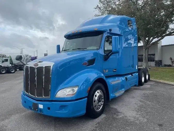 2021 Peterbilt 579