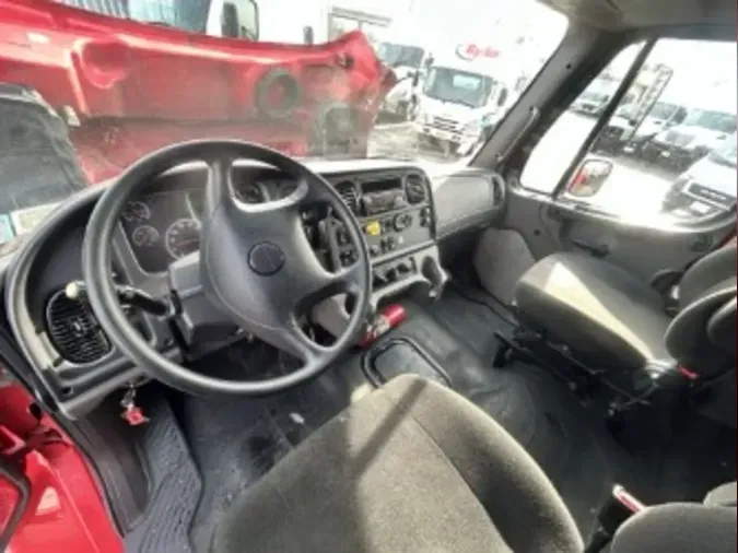 2020 FREIGHTLINER/MERCEDES M2 10667960b2be758590c3c2d6b8db15e0c21