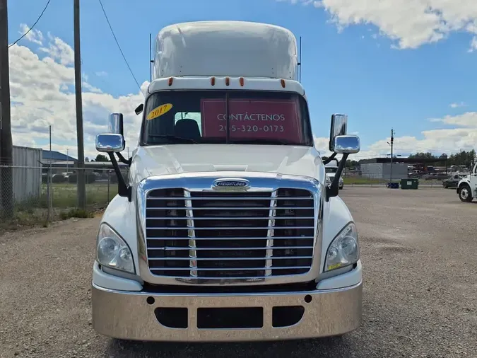 2017 FREIGHTLINER CASCADIA 125