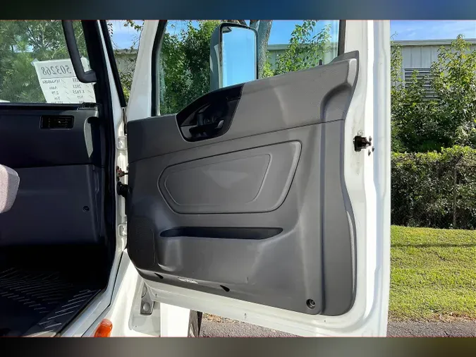 2021 INT LT625 6x4