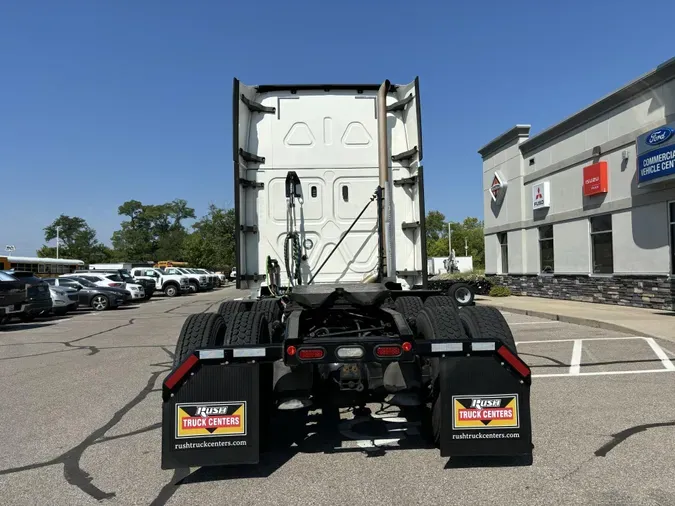 2020 Freightliner Cascadia