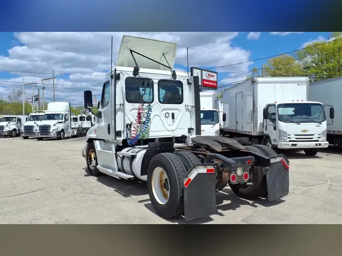 2019 FREIGHTLINER/MERCEDES CASCADIA 12567a84227251b61a1653b26d99a51ff21