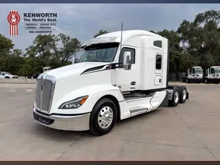 2022 KENWORTH T680