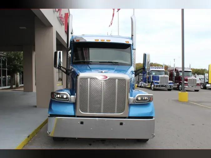 2020 Peterbilt 567