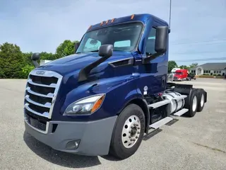 2021 FREIGHTLINER CASCADIA PX11664ST
