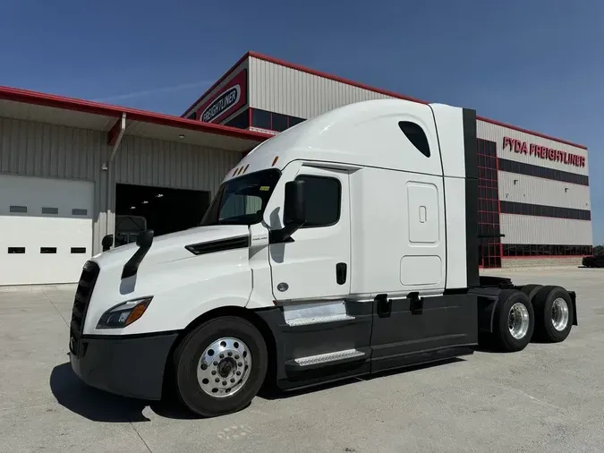 2023 Freightliner Cascadia&reg;67b23932acce9e7eef4c94290597e0c5