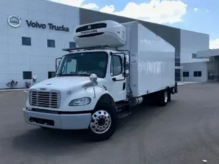 2016 FREIGHTLINER M2-106