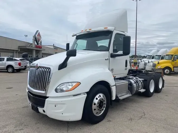 2020 International LT625