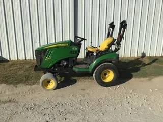 John Deere 1025R