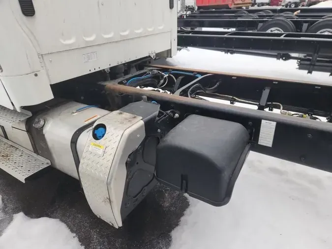 2024 Freightliner BUSINESS CLASS M2 106