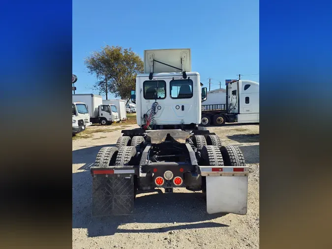 2022 FREIGHTLINER/MERCEDES NEW CASCADIA PX1266467c6d4fecf09b747fcf19d20fd4ff14a