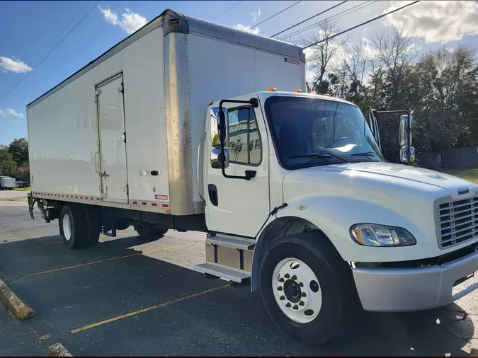 2018 FREIGHTLINER/MERCEDES M2 106