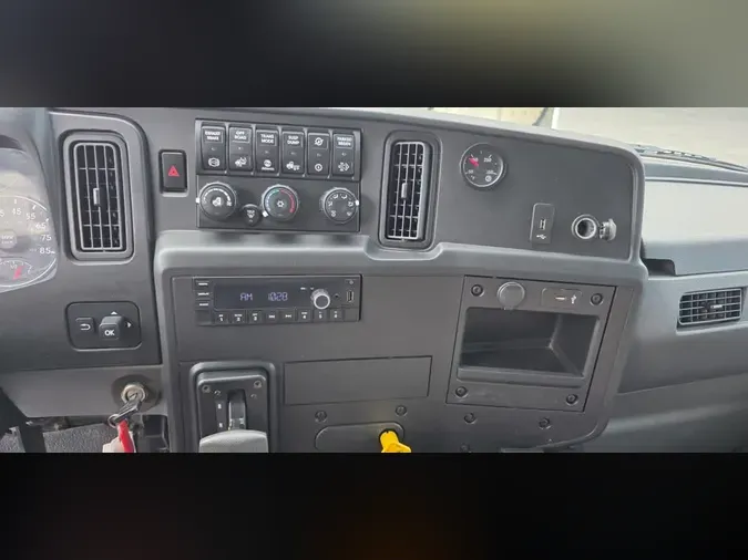 2021 NAVISTAR INTERNATIONAL MV607 (4X2)
