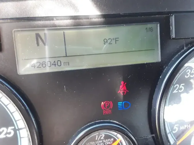 2018 FREIGHTLINER/MERCEDES CASCADIA 125