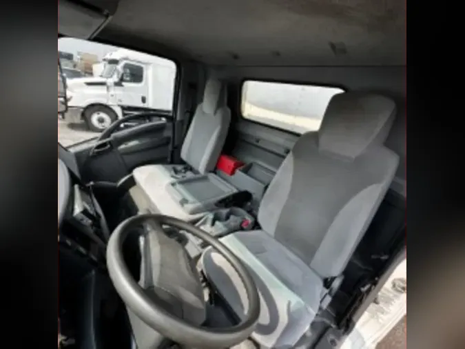 2018 ISUZU NPR