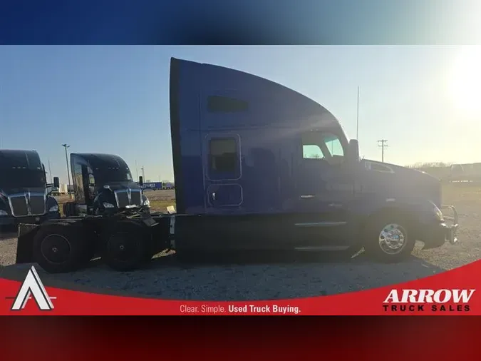 2022 KENWORTH T68067ce0edba675d58a8e16708ba650c55d