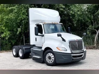 2021 INT LT625 6x4