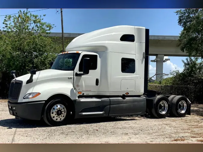 2021 INT LT625 6x4