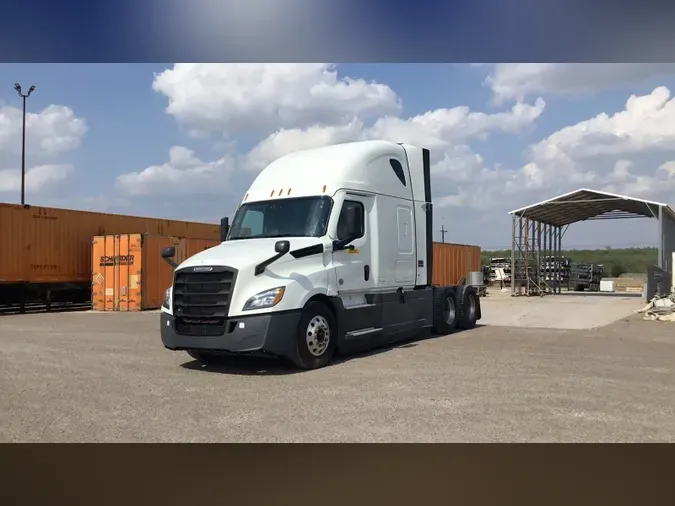 2021 Freightliner Cascadia