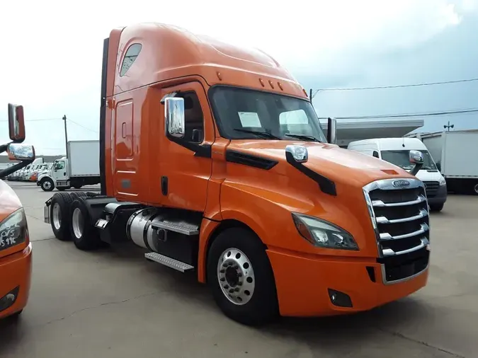 2019 FREIGHTLINER NEW CASCADIA PX12664