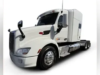 2022 Peterbilt 579