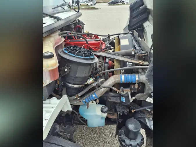 2019 FREIGHTLINER/MERCEDES M2 106