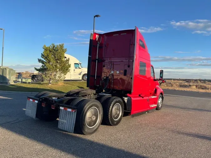 2022 International LT625