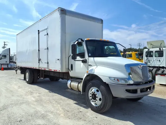 2020 NAVISTAR INTERNATIONAL MV607 (4X2)