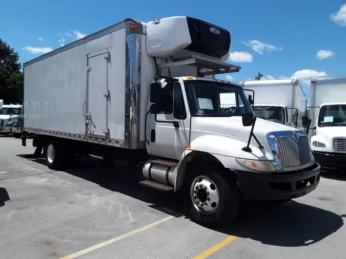 2017 NAVISTAR INTERNATIONAL 4300